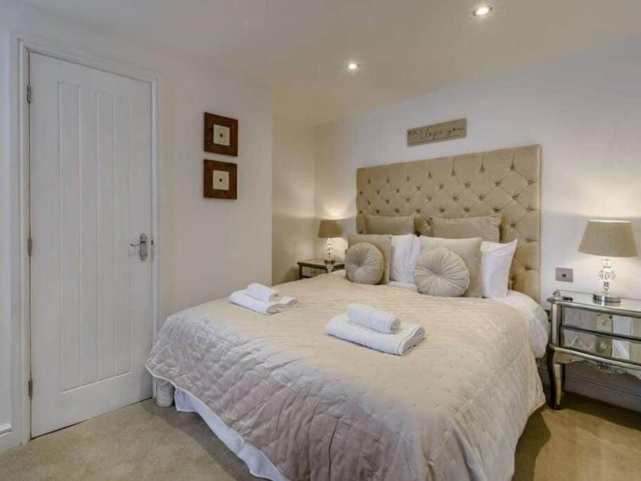 The Hideaway Luxury 5* 2 Bed Garden Apartment Scarborough Exterior foto