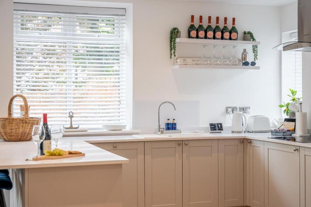The Hideaway Luxury 5* 2 Bed Garden Apartment Scarborough Exterior foto